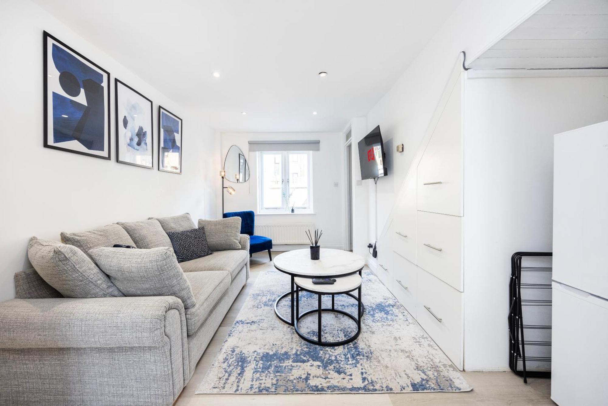 Stylish 2 Bedroom With Garden Free Parking Smart Tvs Close To Thames Riverside And Canary Wharf Сasa de vacaciones Londres