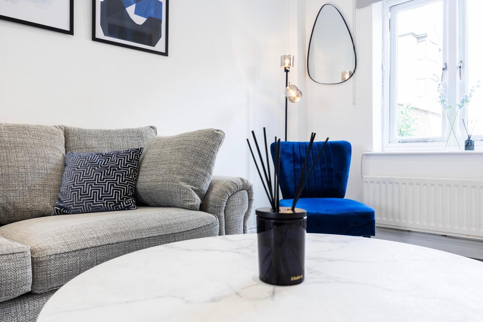 Stylish 2 Bedroom With Garden Free Parking Smart Tvs Close To Thames Riverside And Canary Wharf Сasa de vacaciones