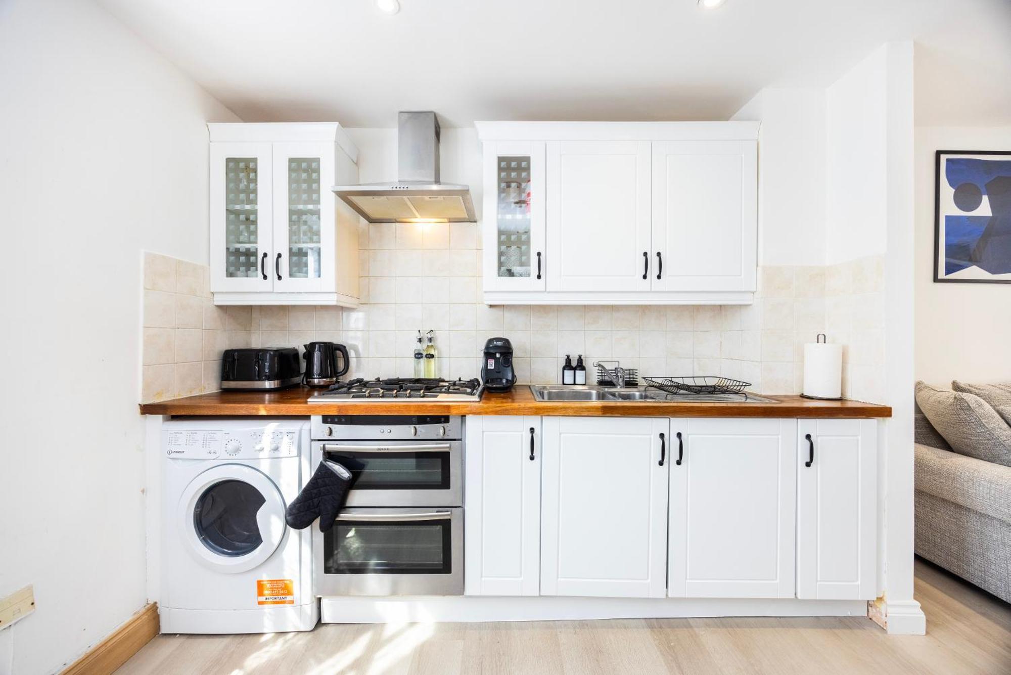 Stylish 2 Bedroom With Garden Free Parking Smart Tvs Close To Thames Riverside And Canary Wharf Сasa de vacaciones Londres